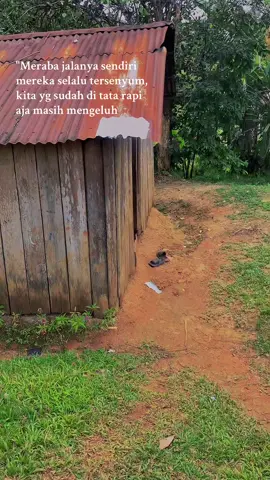 JAUH DARI HIRUK PIKUK PERKOTAAN di sambut dengan senyum ramah yg seakan menyampaikan ungkapan, slamat datang dan terima kasih sudah mampir di Rumah kami🥹#adikpapuaviral #papuaindonesia🇮🇩 #semuaorang #fypシ゚viral🖤tiktok #