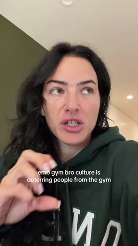 community is STICKY! #gymculture #gymgirl #crossfit 