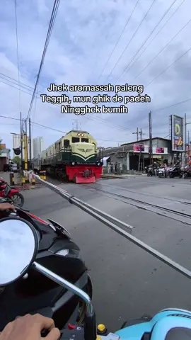 Jek aromasah ghi mateggih dedeh mun padeh ngakan nasek🤪#fyp #masukberandafyp #madurapride🔥 #surabaya24jam #katakatabijak 