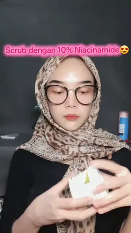 Scrub bukan sembarang Scrub si inih😋 @OWNER FINEBLOOM🪷☘️ @Finebloom Ofc @Ghihan_1 @dellaaaaaa❤️ #affiliatefinebloom #scrubviral #scrubfinebloom #finebloom #bodycareviral 