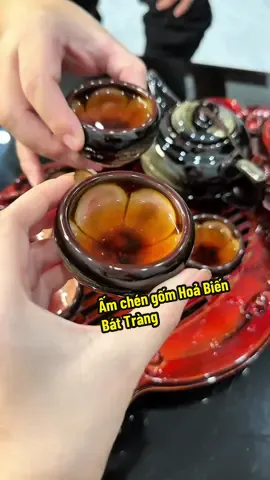 Nhất thủy, nhì trà, tam pha, tứ ấm, ngũ quần anh , Ấm là 1 trong 4 yếu tố quyết định độ ngon của trà đó nhé #gomsubattrang #gomhoabien #dunobienhoa #phatra #amchenbattrang 