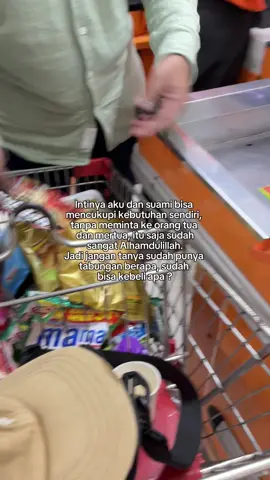 Yang penting bisa kebeli seblak 😁doakan biar kebeli apa apa .. ✨