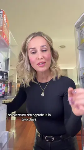 Before Mercury retrograde, wipe your fridge shelves with lemon, salt, and water to clear stagnant energy. It actually resets what you’re energetically consuming. Only keep what feeds the version of you you’re becoming🩷