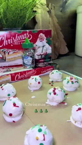 3 ingredient Little Debbie Christmas Tree Cake Balls 🎄🎄Recipe at the end #littledebbiechristmastreecakes #littledebbie #creatorsearchinsights #christmastreats #christmasdessert 
