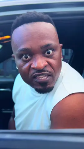 When you think she’s by herself 😂😂😂