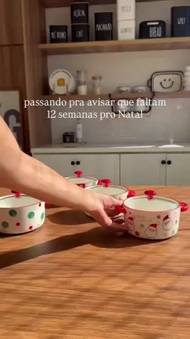 ‼️ LINK NA BIO ‼️  Dê uma olhada em Caçarola/Panela Natal Cerâmica C/ Tampa de Vidro 10x21x15cm 850ml -Acabamento Alto Brilho/Não vai ao Fogão por R$129,90. Compre na Shopee agora! https://s.shopee.com.br/804fHk1X2h