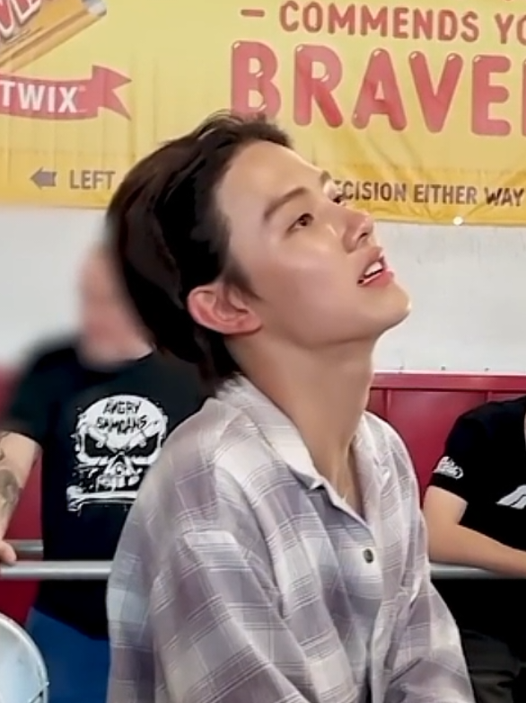 handsome gilaaa 🙏 #seonghyeon #cortis 