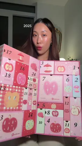 is it worth $199? 👀🤨 #adventcalendar #kbeauty #cbeauty 