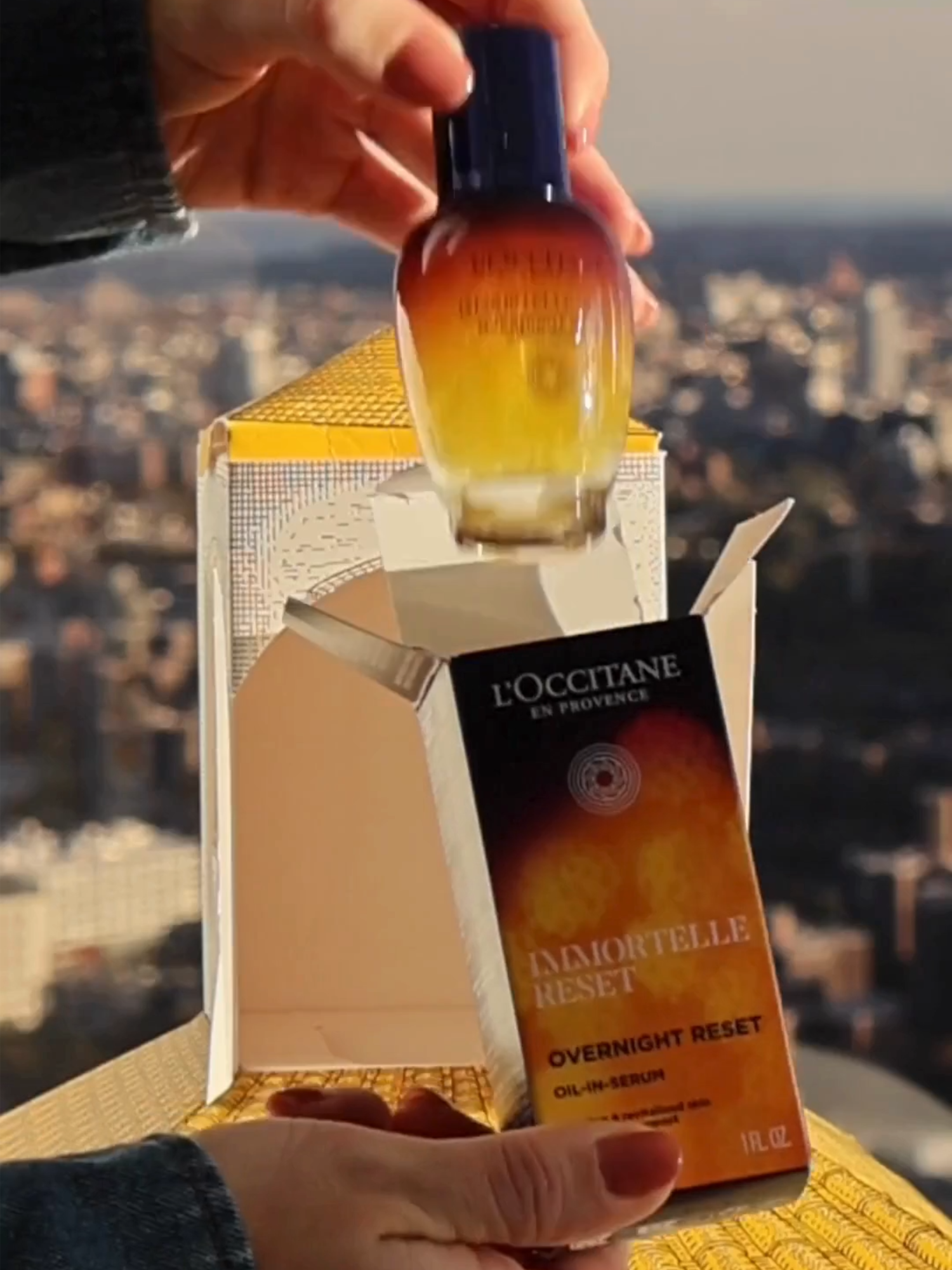 Because every day deserves a little surprise...from radiant skincare to iconic scents, each treat brings a touch of magic to your holiday season. #LOccitaneEnProvence #Gifting #LOccitane #adventcalendar #beautyadventcalender @nathalieparis