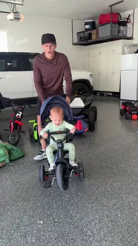 This stroller bike makes everything more fun! #stroller #strollerbike #giftidea #toys 