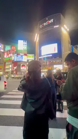 Bucket list moment 🫶🏼 🥹 📍Shibuya Crossing 🇯🇵  #japantrainees🇯🇵🇵🇭 #foryoupage❤️❤️ #shibuyacrossing #tokyotravel 