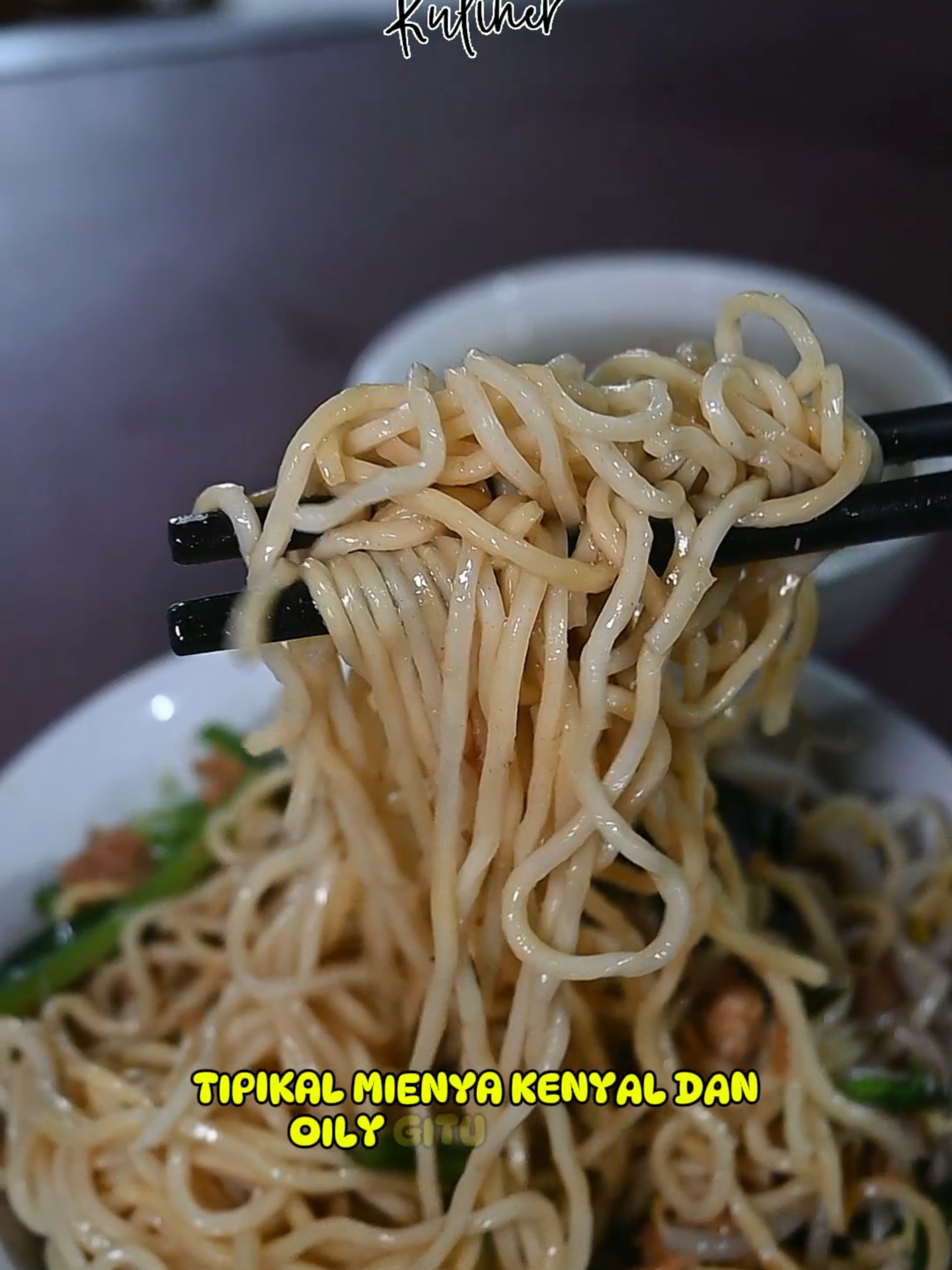 MIE AYAM ENAK HIDDEN GEM DIKOMPLEK PERUMAHAN - Mie Ayam BSI Baranangsiang Indah Blok Q2/7, Komplek Perumahan Baranangsiang Indah RT.01/RW.11, Baranangsiang, Kec. Bogor Tim., Kota Bogor, Jawa Barat 16143  - 0857-1451-2645  - MAPS : https://maps.app.goo.gl/Fh1xZWHbhp19bk859  - INSTAGRAM : https://www.instagram.com/mieayambsi/ ============================================================= - Follow Instagram : https://www.instagram.com/aid.kuliner/  - Web : https://www.agusimandarma.com  - E-mail : marketing@agusimandarma.com  Untuk keperluan Media Promosi dan ingin mempromosikan usaha Temen-temen agar dapat pelanggan yang banyak, silahkan hubungi E-mail kami diatas.  Terimakasih. ============================================================== Buat yang baru nonton video kami, boleh bantu dengan cara : SUBSCRIBE | LIKE | COMMENT | SHARE nya ya Gaes🙏  Agar Channel ini dapat terus berkembang, jika berkenan bantu supportnya ya Gaes : https://saweria.co/AIDKuliner     #mieayambsi #mieayamenak #mieayamwijen #kulinerenakbogor #wisatakulinerenakbogor  @mieayambsi