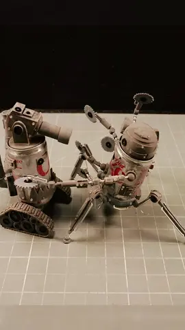 Pepsi vs Coke: Battle of the Brands! #robot #pepsi #coke #polymerclay #northoftheborder 