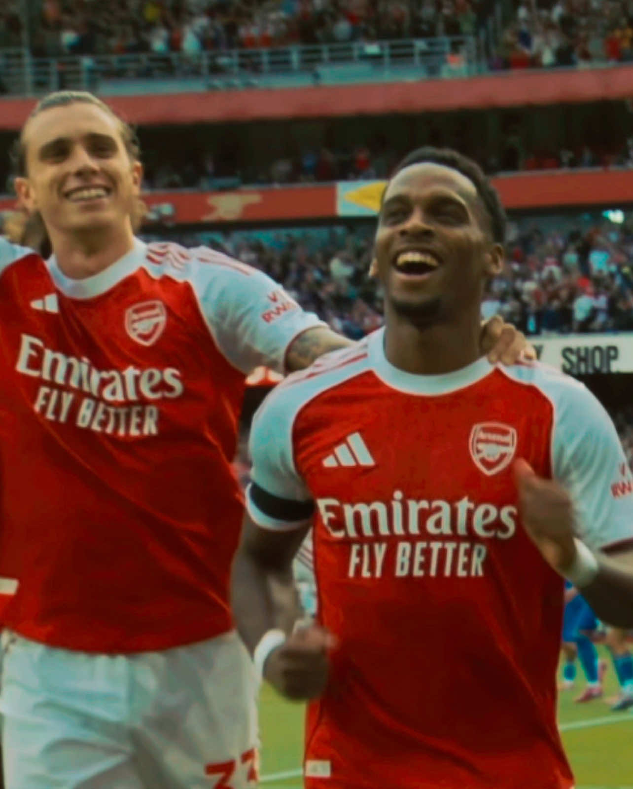 Best RB itl 🥷 ll #fyp #thesakaera #arsenal #foryoupagе #viral #timber #footballtiktok #football #reecejames 