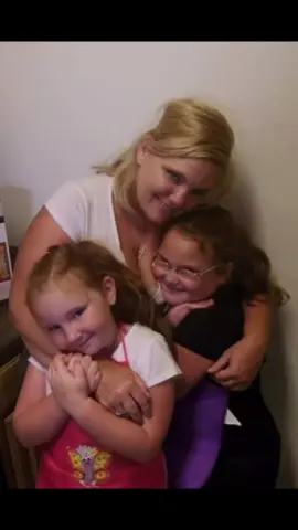 I love you girls so much Dakota and Taylor.  You girls are my whole life and my everything.  #⚔️dawgscrew⚔️ #proudmom #momsanddaughters #fyp #myworld 