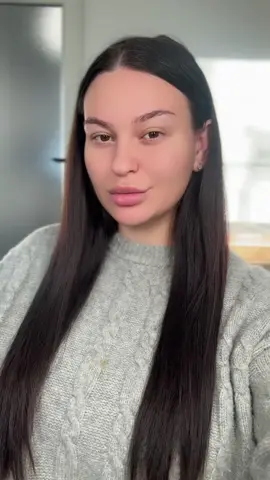 Machiaj realizat în 10 minute ❤️ Produsele folosite @Maria Pauna gama de produse @l’Atelier Maquillage Paris . Aceste produse se găsesc de vânzare în salonul @DanaArteniExclusive  #tutorial #makeuptutorialvideo #machiajrapid #grwm 