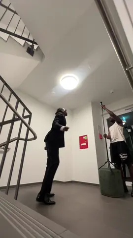 behind the scene 😄❤️