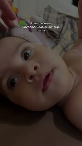 No dijo mamá pero me regaló una sonrisa, la mejor #mamaprimeriza #bebe #babygirl #motherhood #primerapalabra 