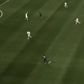 ماكو مبدع🔥#كرة_قدم #رونالدينهو #البرازيل #لايكات 