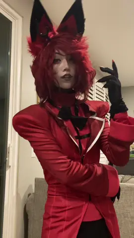 oh guess who’s back guys also early post ggs #hazbinhotel #hazbinhotelcosplay #alastorhazbinhotel #alastorcosplay 