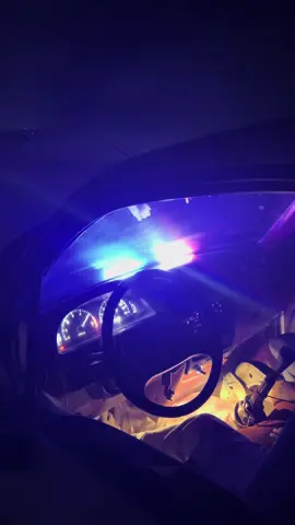 عندي سؤال خبت لني ل حلي وإلا محايل؟ #موتر #الساحل#محايل_عسير #اكسبلور #fyp 