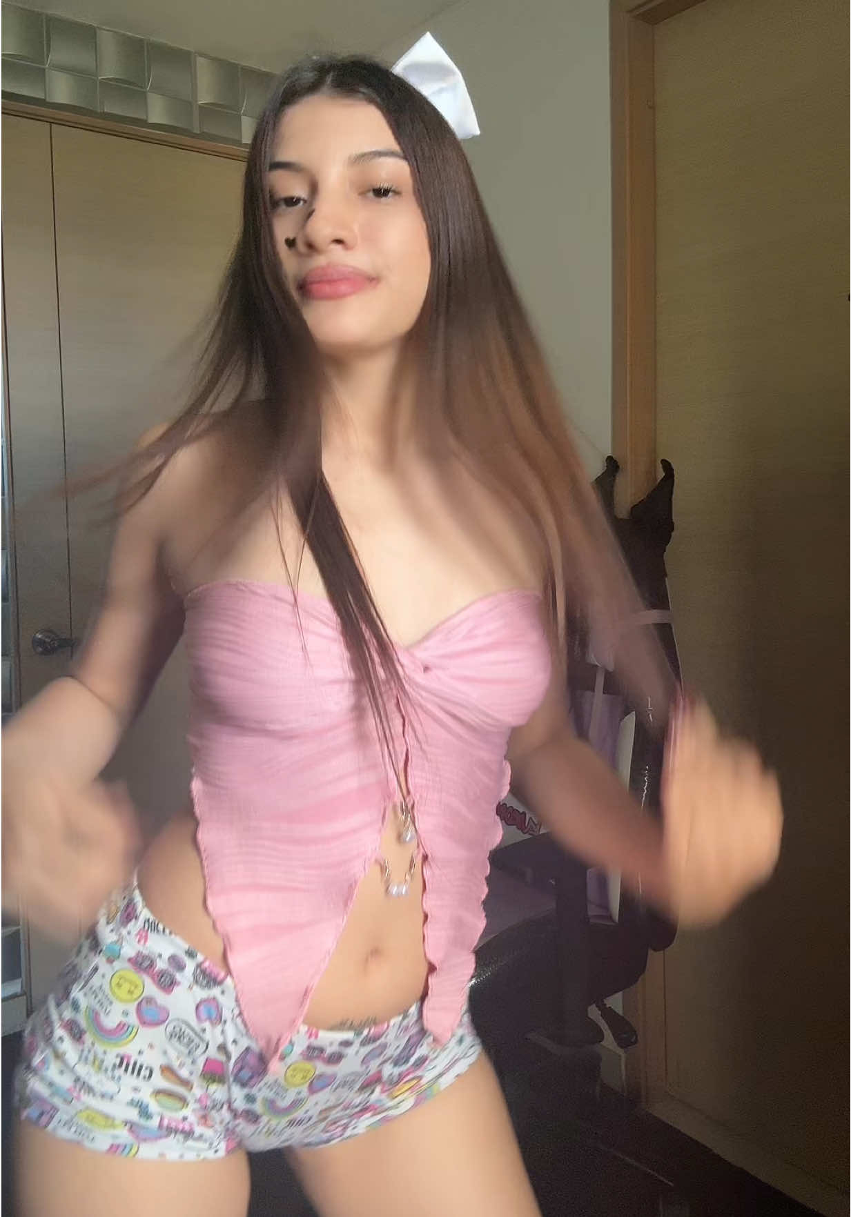 Esta mela la canción❤️😳@Thian 