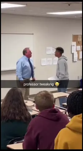 wtf 😭 #aitools #collegeexperience #study  #freehacks #college 