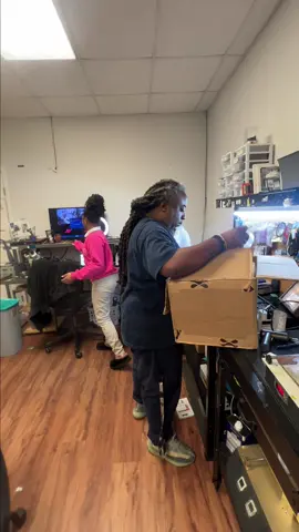 We Fixed a PS5 to get One Twitch Subsciber‼️