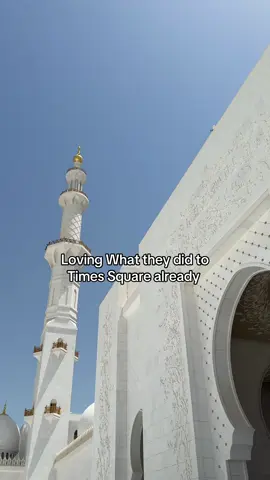 Come spend a day with in me mamadinistan. #nyc #timesquare 