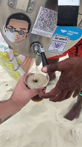 Experimentando o famoso Matte do Rj #rj  #praia  #mate 