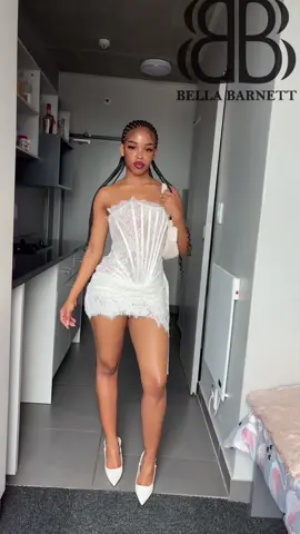 Gorgeous dressses from @Bella Barnett 🫦🤭 Which one is your favourite? Use the discount code in the video to save $15 when you order 😍 Rosel Asymmetric Lace Mini Dress - White Elsie Halter Sleeveless V-Neck Wrinkles Maxi Dress( red) Dolores Rhinestone Gradient Maxi Dress (Pink) Dasia Sleeveless Ribbon Maxi Dress(Yellow)