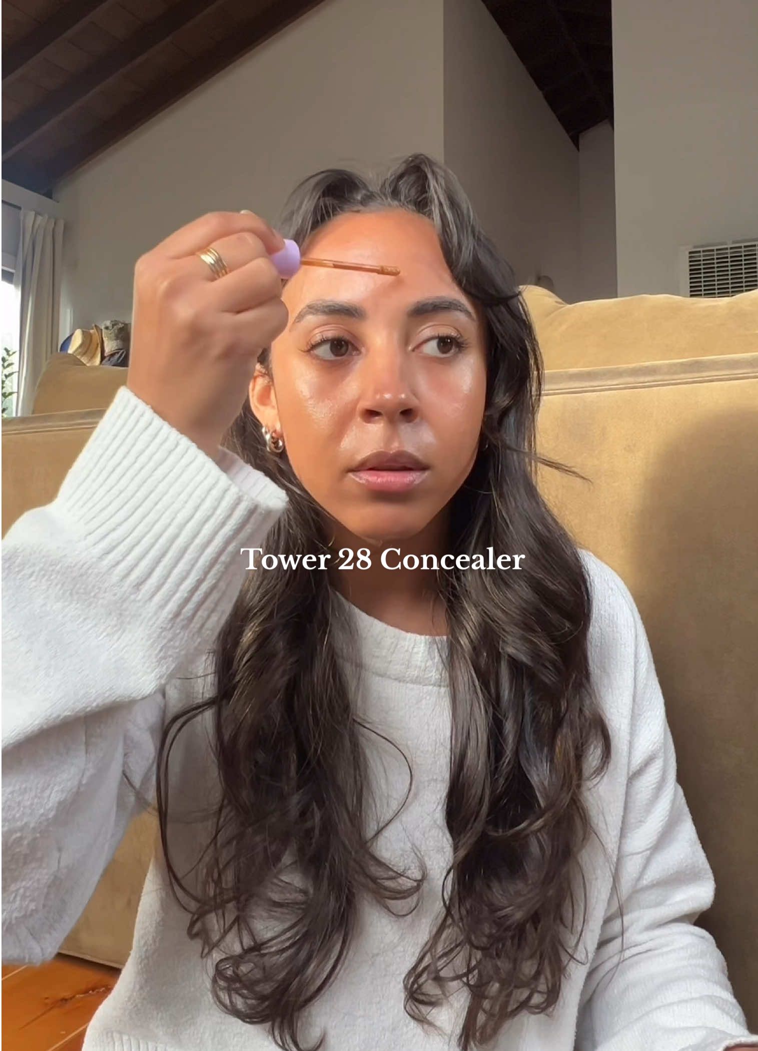 a great concealer for sensitive acne prone skin!! @Tower 28 Beauty #concealer #tower28 #sensitiveskin 
