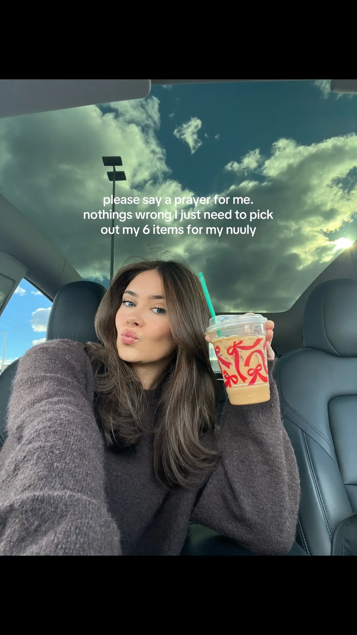 wish me luck all 6 items stay in stock 🥰 #nuuly #clothingrental #nuulyrent @nuuly 