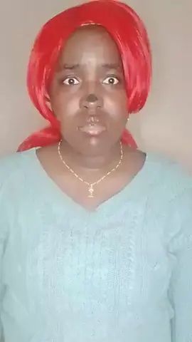 When the two of you have to go downstairs to pull out the cable while escaping from the henchmen #flushedaway #ritamalonecosplay #bumblebeeboo2 #tiktoktiana #roadto17kfollowers💞 