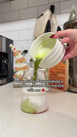 Was it worth it ?? #viralmatcha #matcha #fyp #caffeinication #strawberrymatcha 
