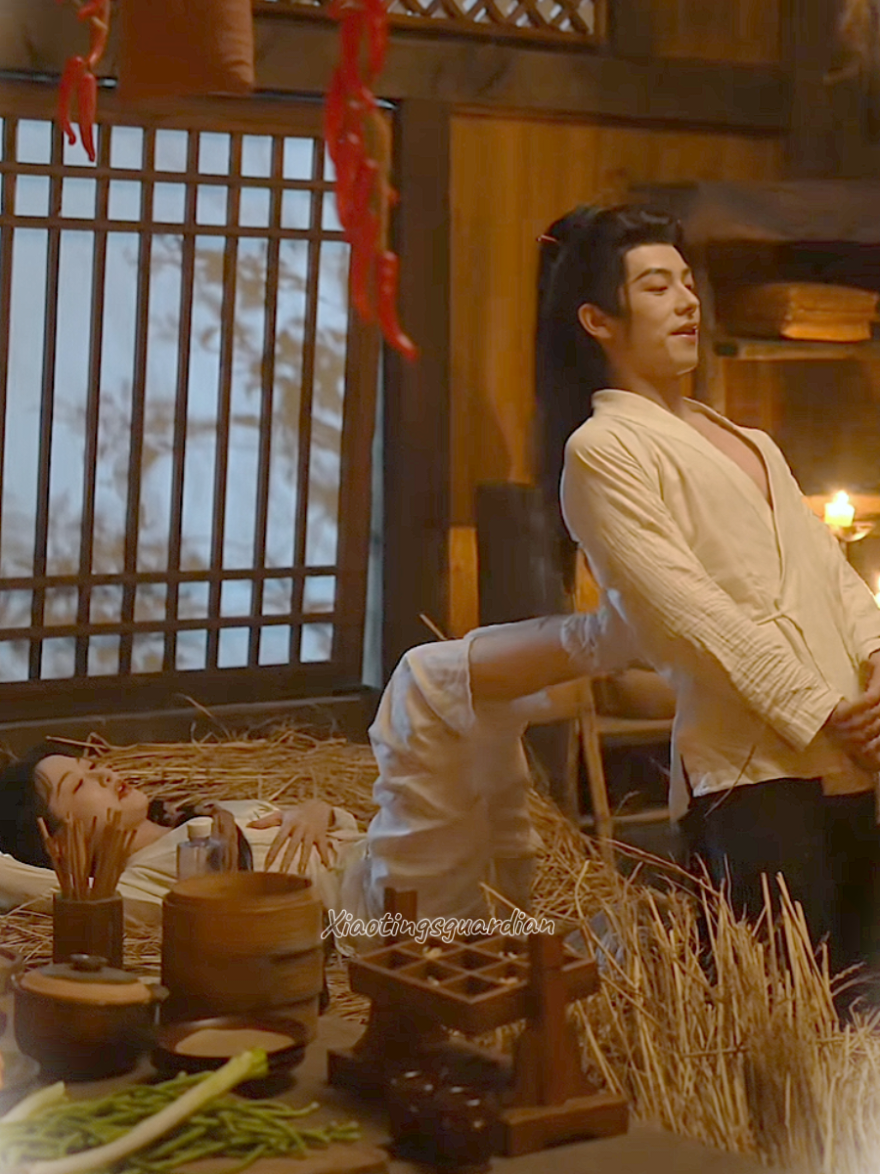 Ya ampun ada-ada aja 😆 Emang ya, kalo gabung berdua bisa asik sendiri tanpa perlu HP #zenghui #曾辉 #hanyutong #韩雨彤 