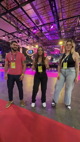 Toma toma toma a diversão sempre vem 😝 @Fer M @Lucas Valduga 