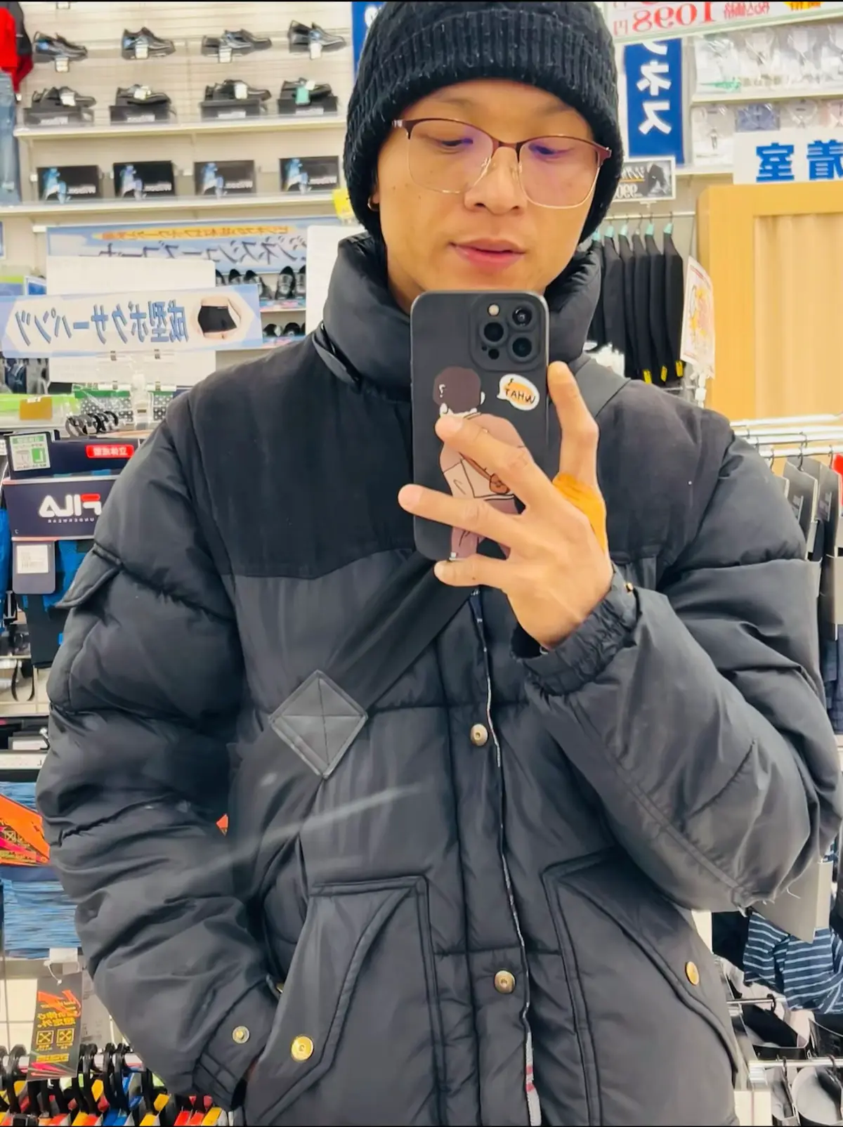 တစ်ခါလေပင်ပန်းနေရင်တောင် နောက်မှာကိုယ်ချစ်ရတဲ့ မိသားစုလေး ရှိနေသေးပါလားဆိုတဲ့အတွေးနဲ့ပဲ အားတင်းပီး ကြိုးစားနေရတယ် ပြန်ချင်နေပါပီဗျာ😔🥹 #tiktok #🇯🇵🇯🇵🇯🇵 