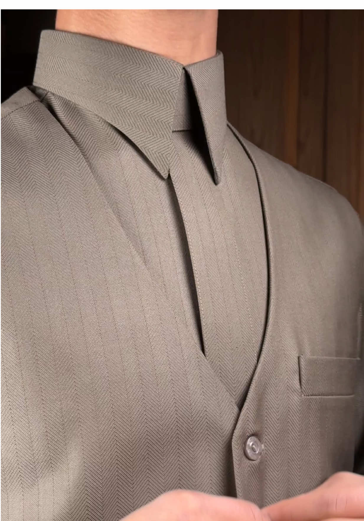 احد اجمل المقلمات الشتوية ، قماش يجمع بين التقليم و النقش ، احد اهم خياراتك في الاقمشة الرجالية #هدايا_رجالية 