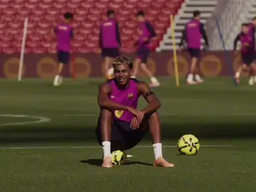 تذكرت أيام الوصال بقربكم #messi #lamienyamal 