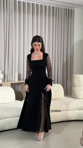 امسك الصف✨🖤                      #اكسبلور #فساتين #مصممه #explore #foryou 