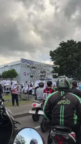 Semua krudung putih mba🗿 