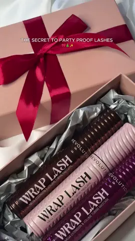 Wrapping presents? No. Wrapping lashes? Always ✨💁‍♀️ Our Wrap Lash Tubing Mascara is all you need to get thought all the party invites this season 🤩 #wrappedfortheholidays #wraplash #partylooks #revolutionbeauty #crueltyfree