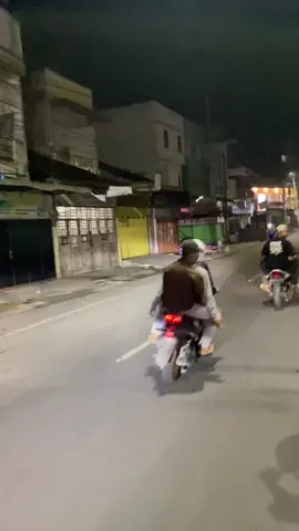 hmz #kawasanarea #waroengkakek #fyppppppppppppppppppppppp #storyanakmalam 