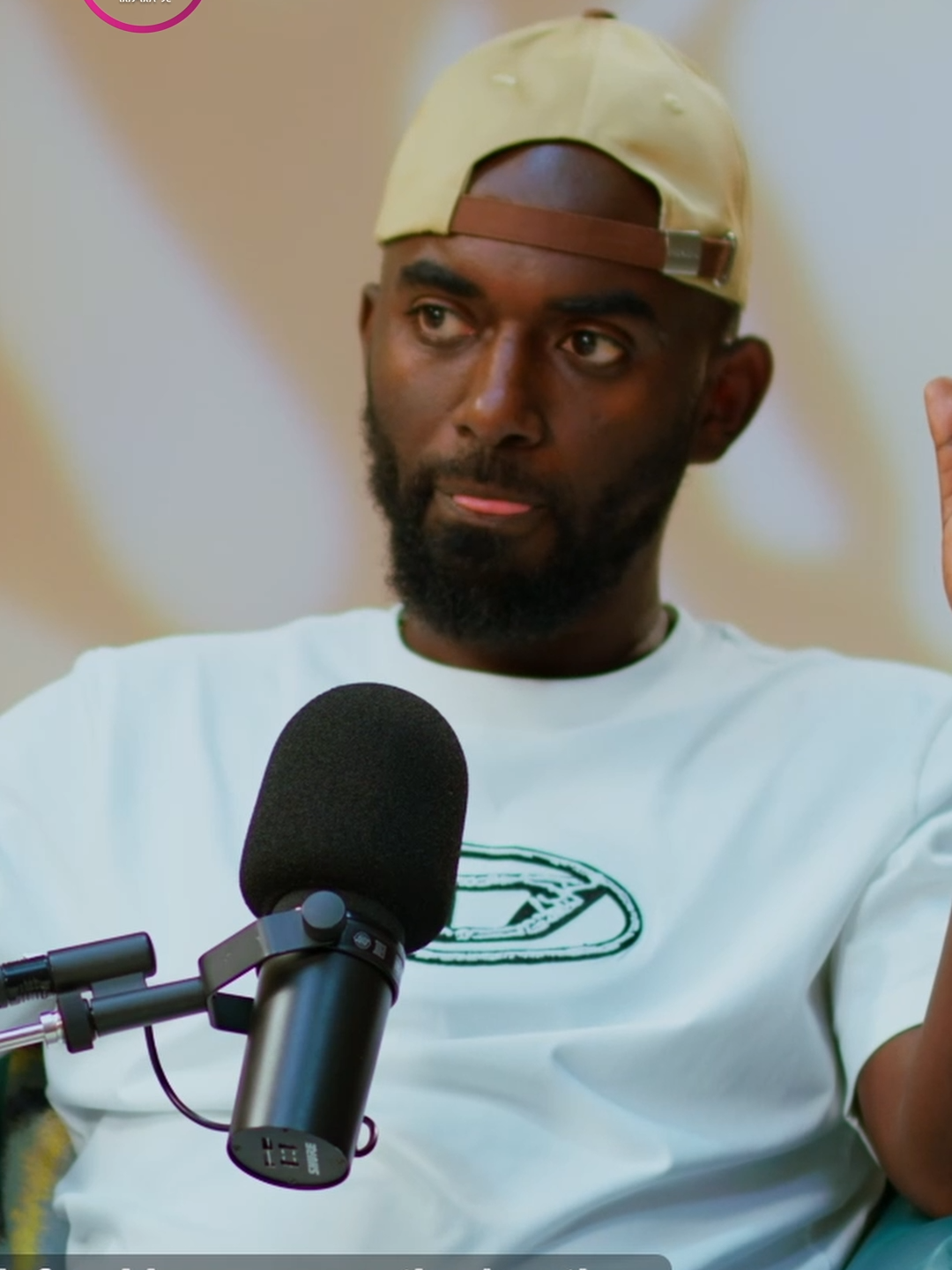 ሙሉውን video Amleset muchie Youtube channel ላይ ያገኙታል . . . #amleset #amlesetmuchie #ቆይታከአምለሰትጋር #adaywithamleset #podcast