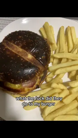 ts cant be serious #burgerking #bigback #femboy #ronaldo #67 #labubu #portugal #burger 