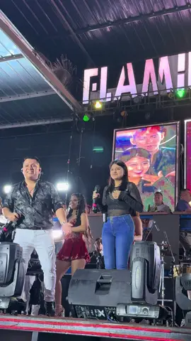 @NickolSinchi @Son Del Duke tienen que Contratarla ya 🥰❤️ Que Opinan 🤝