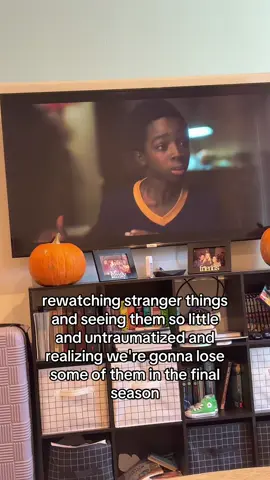 i grew up with this show and the cast and now it's gonna be over ☹️ #strangerthings #fyp 