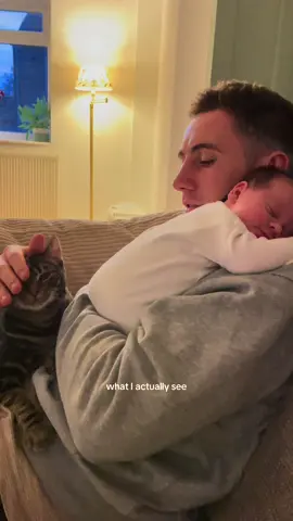 crying again  #catsoftiktok #dadanddaughter #wholesome #cowpoketrend #newborn 