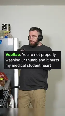 I am the scrubbing GOAT #barleytheburr #furry #twitch #funny #twitchclips 